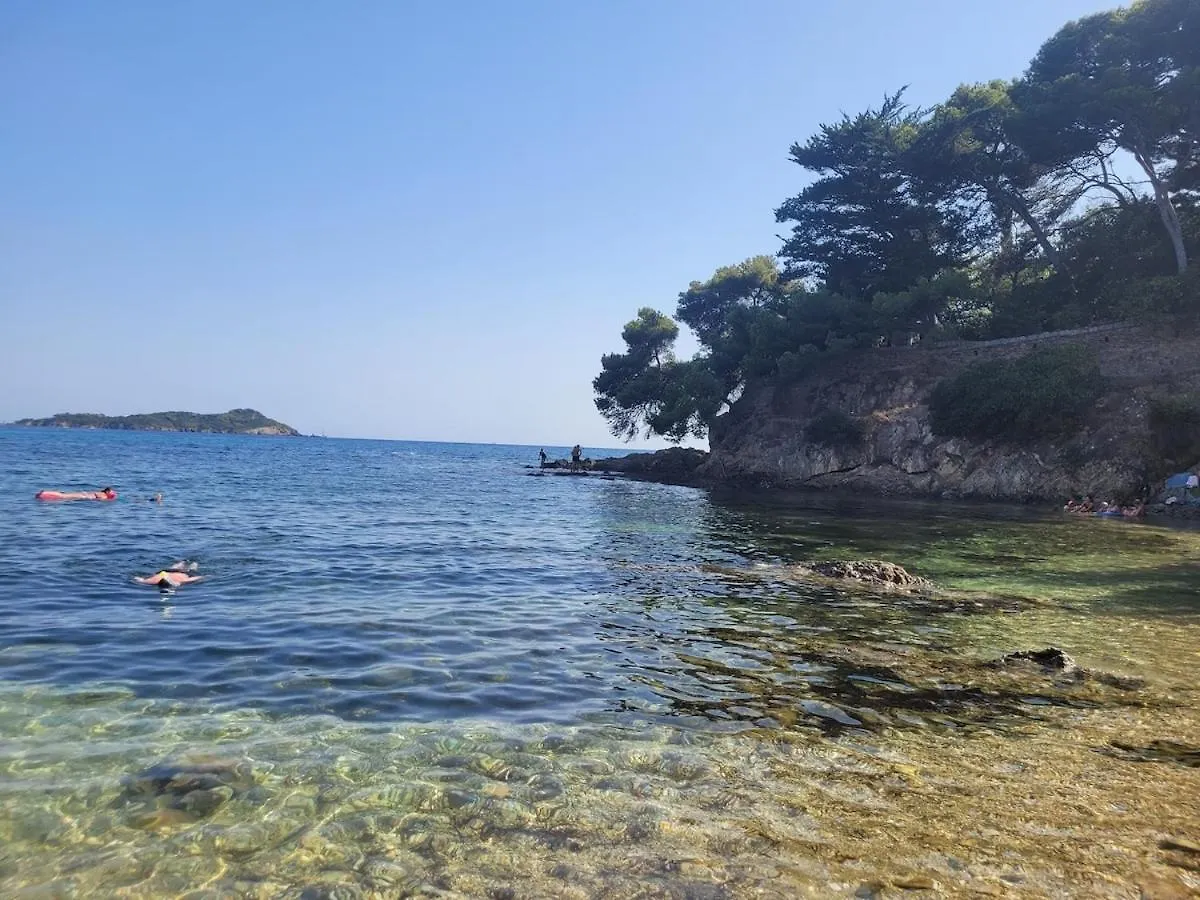 Joli T2 A Giens Apartment Hyeres France