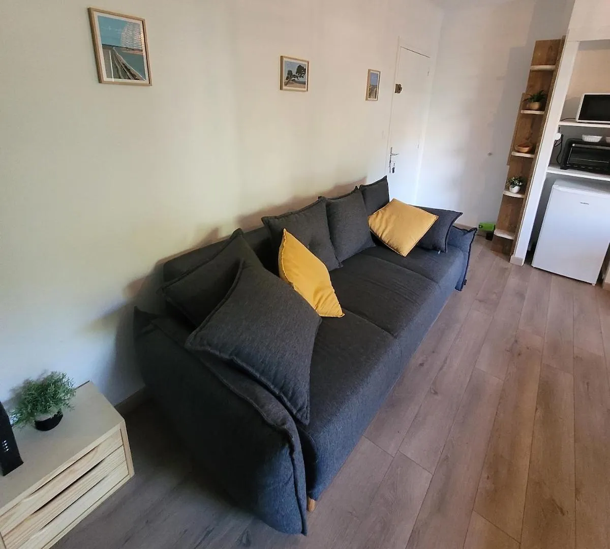 Joli T2 A Giens Apartment Hyeres