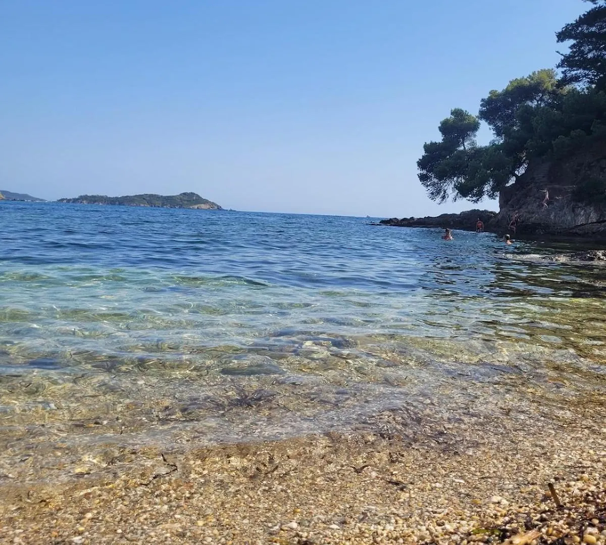 Joli T2 A Giens Apartment Hyeres 0*,