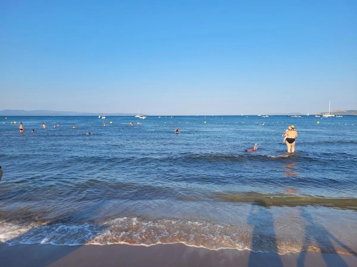 Joli T2 A Giens Apartment Hyeres 0*,